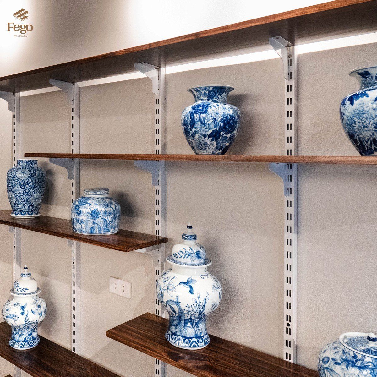 JOY Shelf - kệ sách nâng hạ FEGO