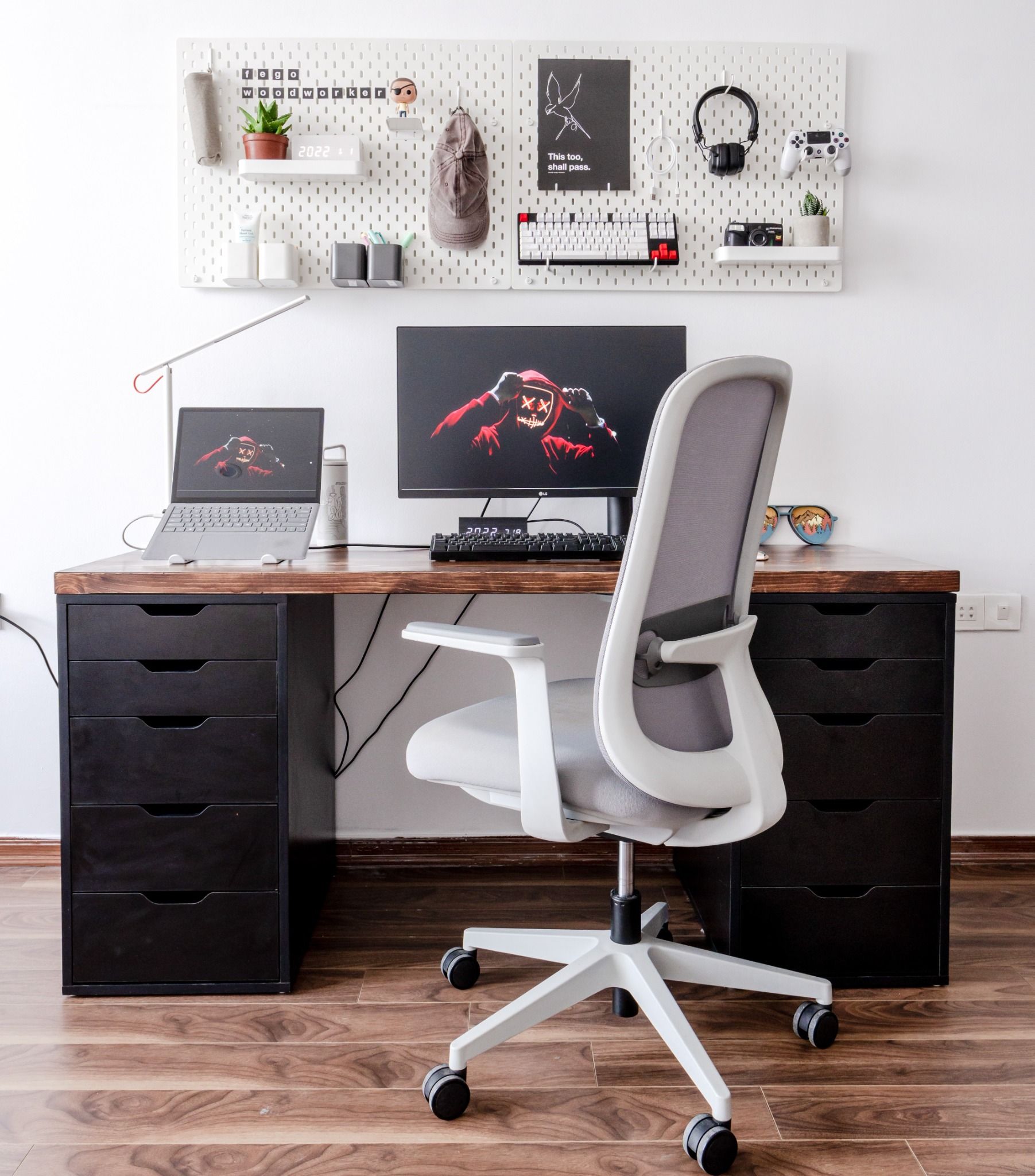 Bàn Drawer 2 tủ ngăn kéo FEGO