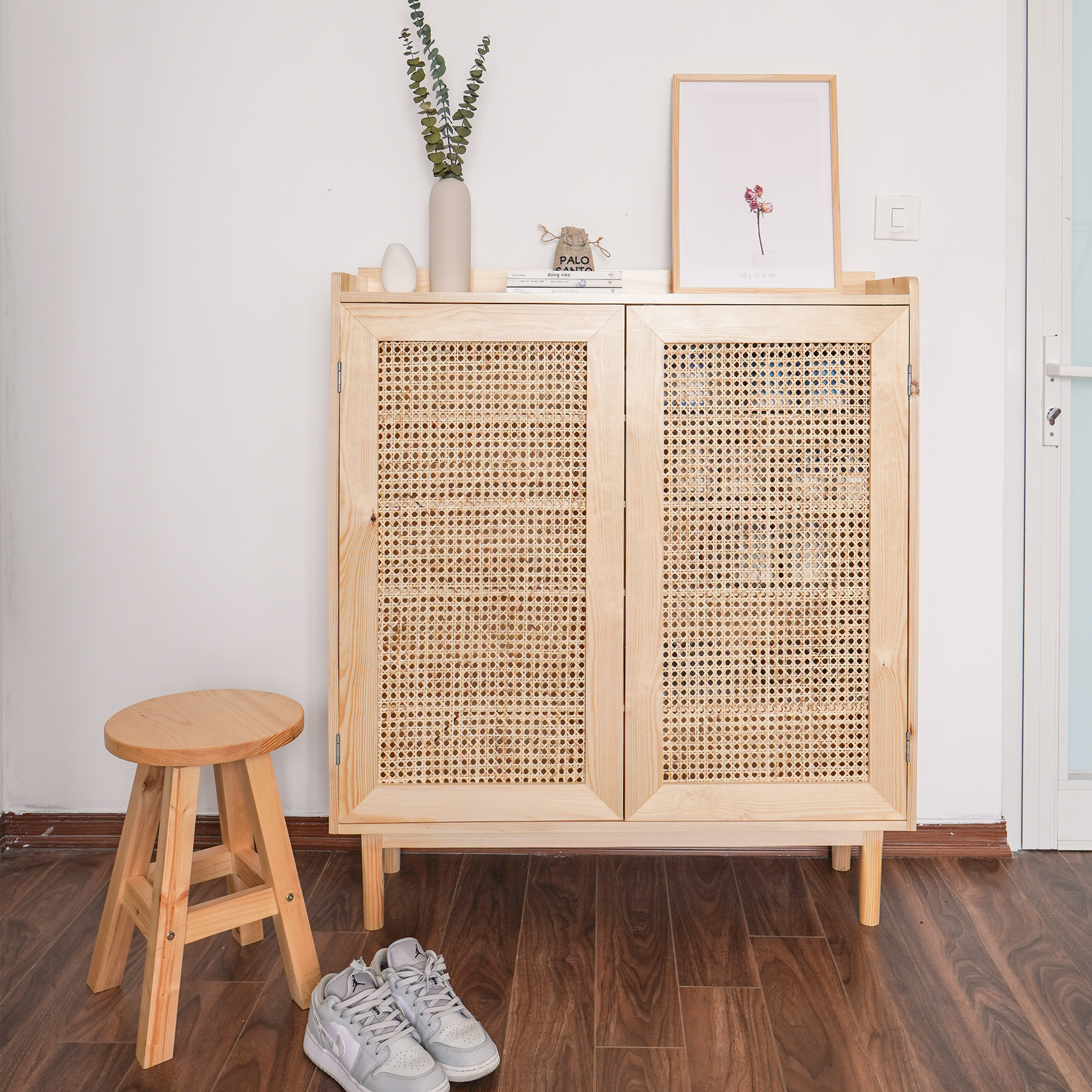 Tủ giày CANE - Tủ giày cánh mây cho gia đình