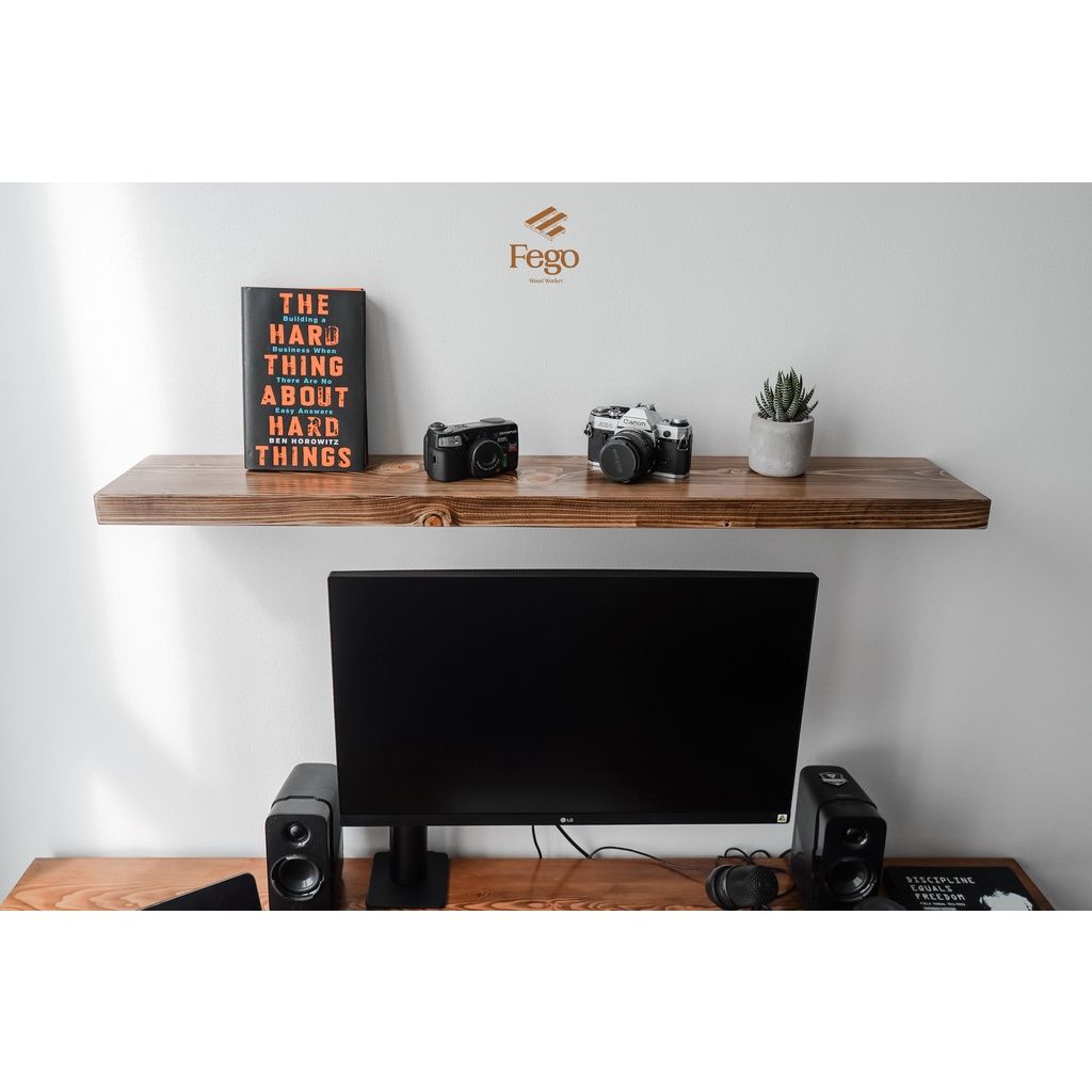 Kệ âm gắn tường gỗ thông tự nhiên màu nâu rustic FEGO đa năng