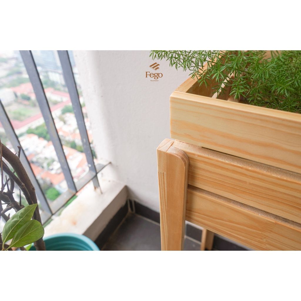 Kệ đựng cây cảnh ngoài trời gỗ thông tự nhiên FEGO decor, trang trí ban công