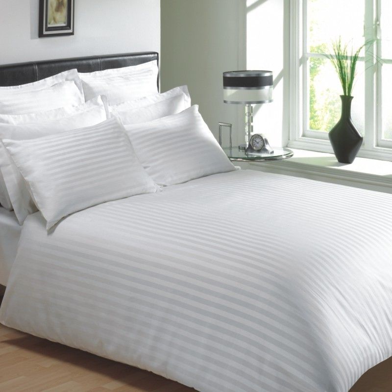 Bộ chăn ga gối T250ip kẻ 3cm