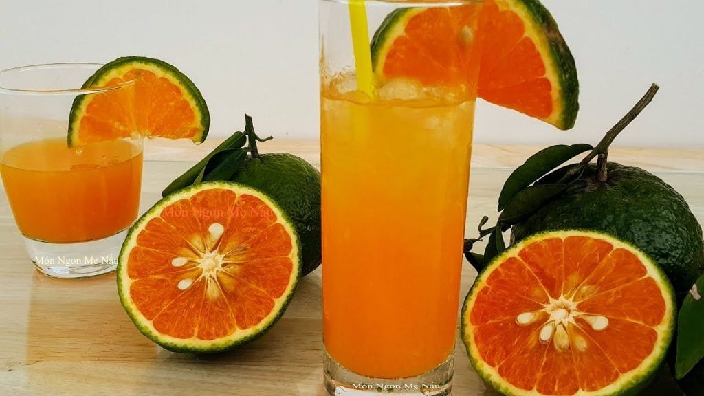 Cam vắt ly. Quầy cafe