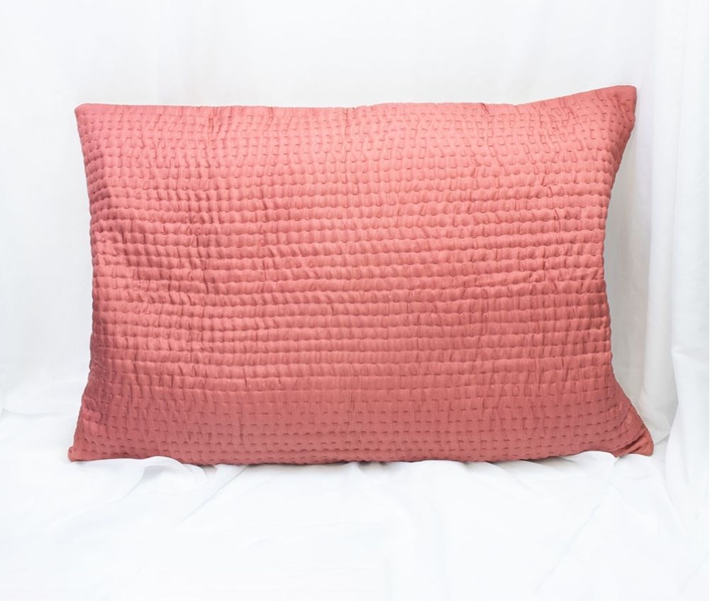 Vỏ gối lụa khâu tay thủ công 50x70cm