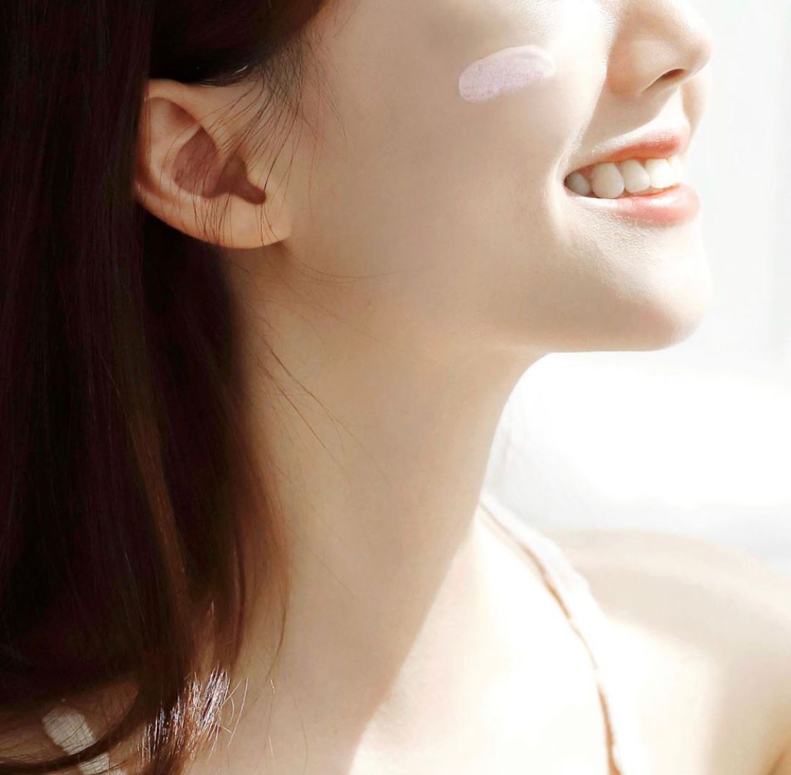 Kem Trang Điểm Dưỡng Cell Fusion C Skin Blemish Balm Intensive 40g