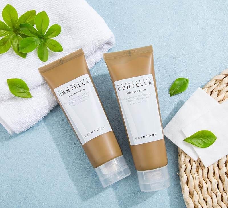 Sữa Rửa Mặt Tạo Bọt Dịu Nhẹ SKIN1004 Madagasca Centella Ampoule Foam