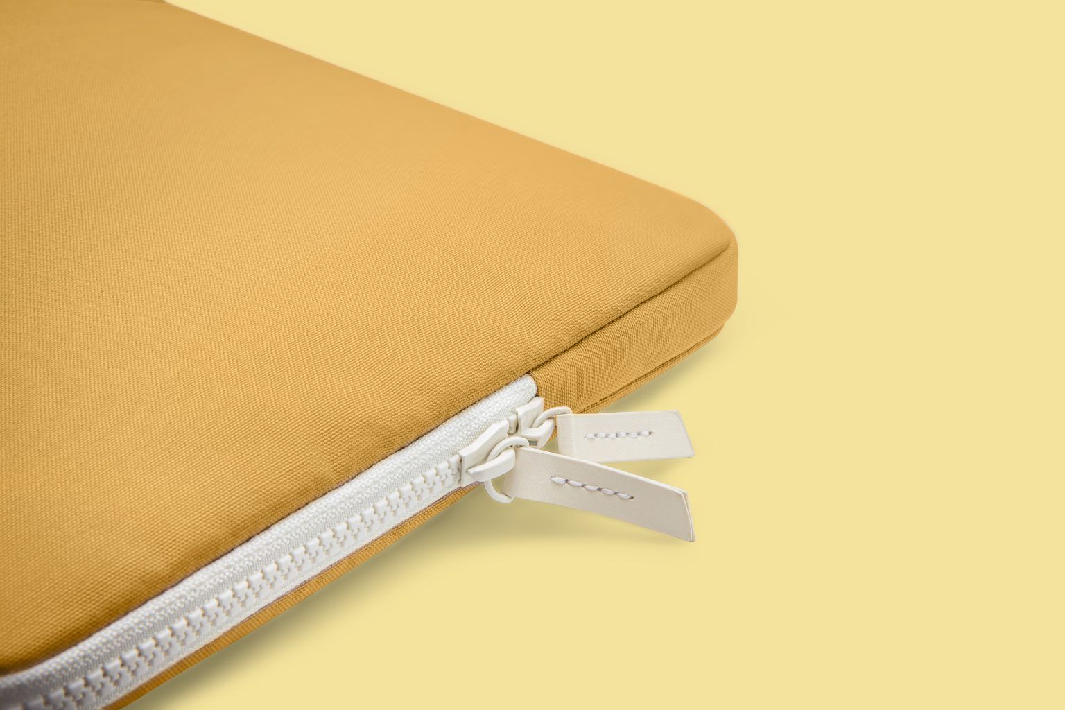 Túi Chống Sốc Tomtoc Organized Corner Armor + Pouch MacBook 13” - Yellow