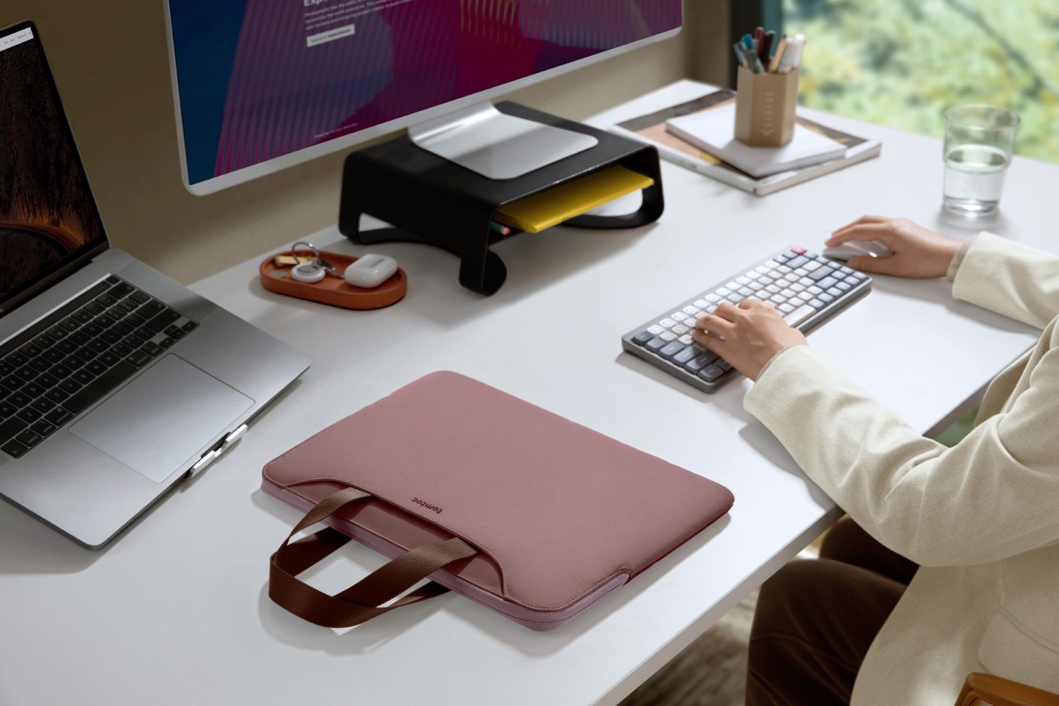 Túi Xách Chống sốc Tomtoc The Her Handbag cho MacBook/Laptop 13″ - Nhiều màu