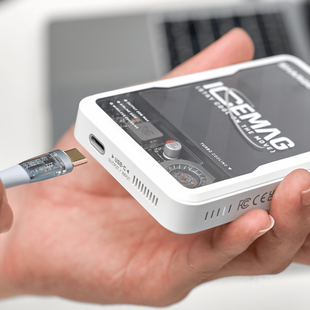 Pin sạc dự phòng Sharge ICEMAG 20W 10.000mAh từ tính làm mát tự động