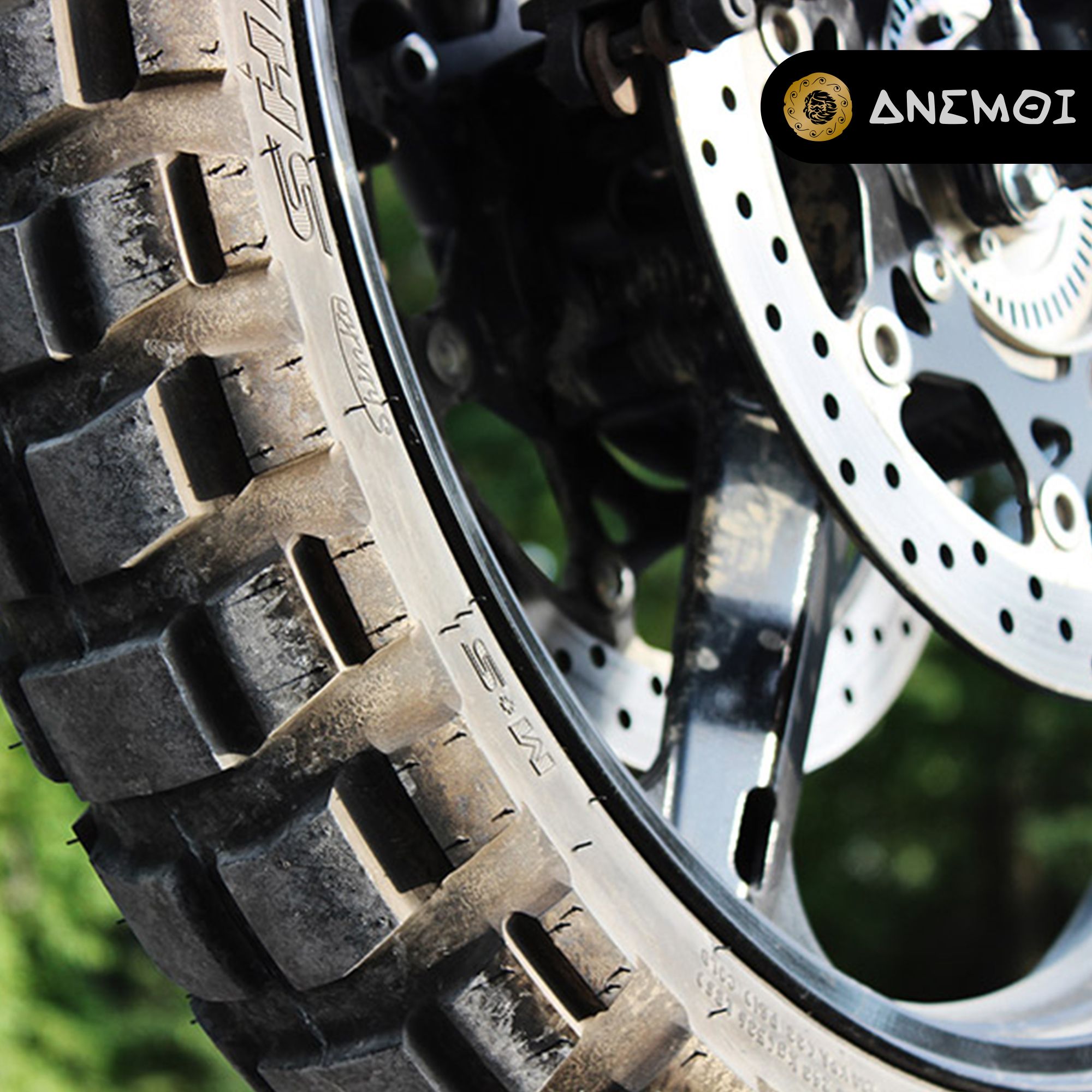 vo-xe-shinko-e804-e805-adventure-trail