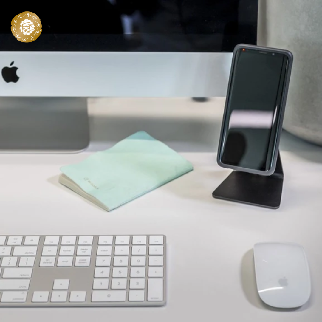 gia-do-dien-thoai-quad-lock-desk-mount-de-ban