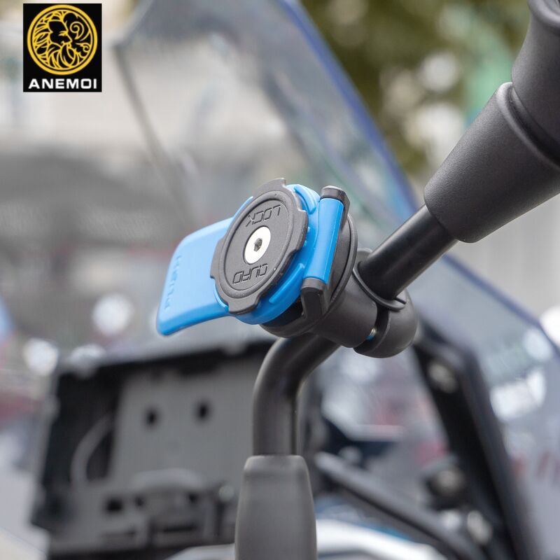 de-giu-dien-thoai-tren-guong-chieu-hau-quad-lock-mirror-mount