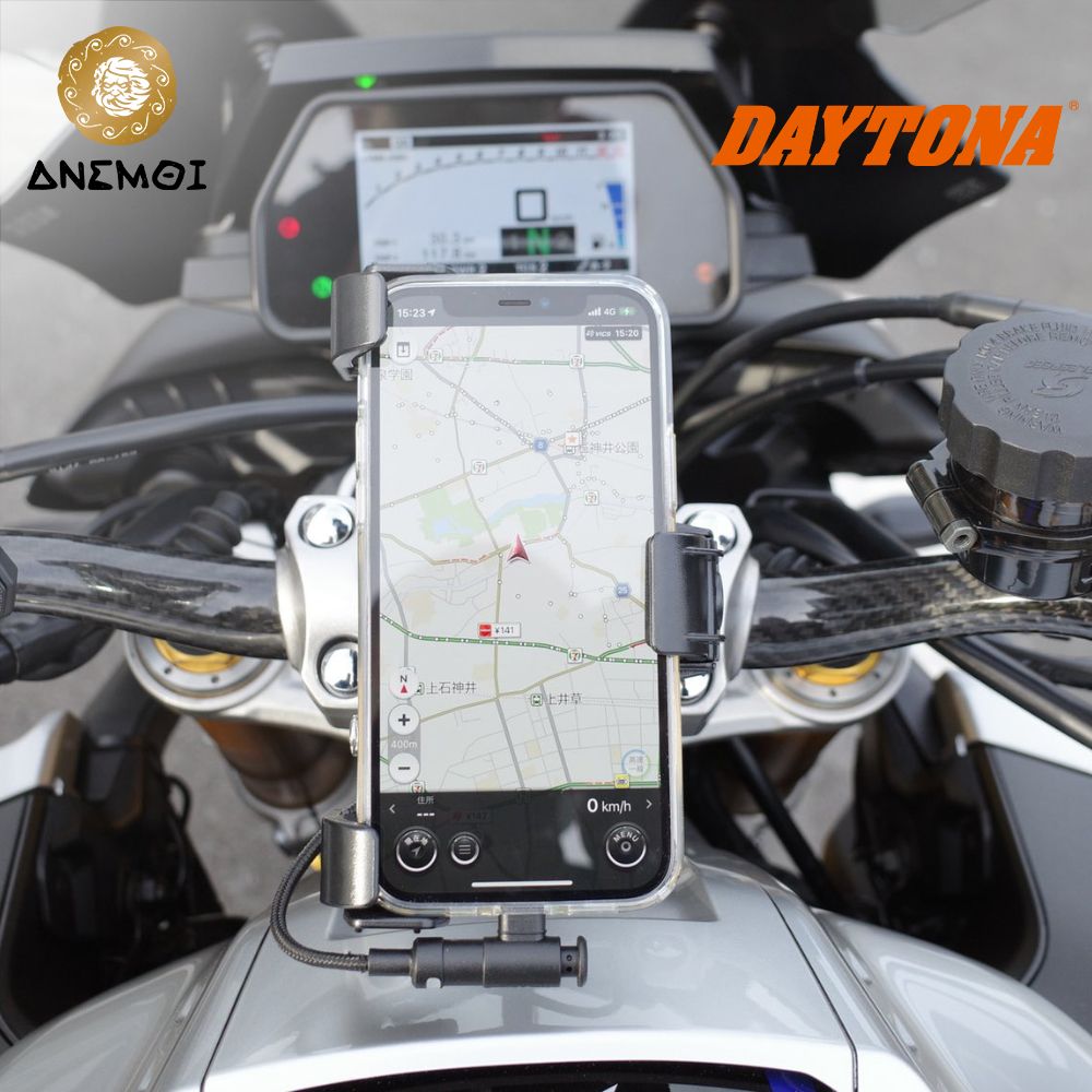 bo-sac-daytona-cho-iphone-dau-lightning-tich-hop