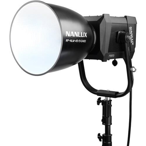 Nanlux Evoke 2400B Kit LED Bi-Color SpotLight With Reflector in Flight Case
