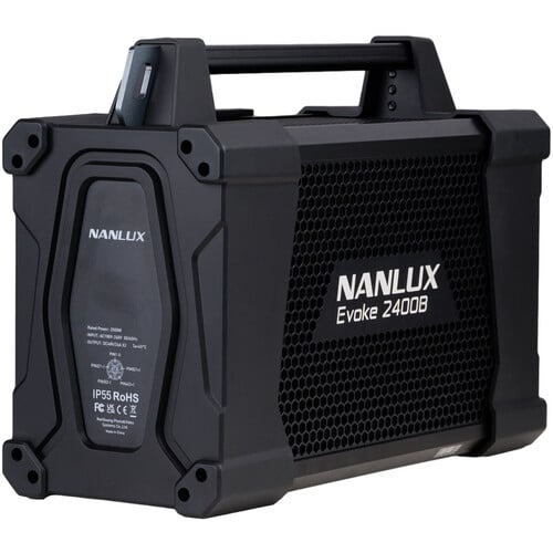 Nanlux Evoke 2400B Kit LED Bi-Color SpotLight With Reflector in Flight Case