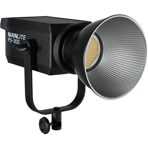 Nanlite FS-300 Đèn chiếu sáng cho Studio, Ngoại cảnh,.....