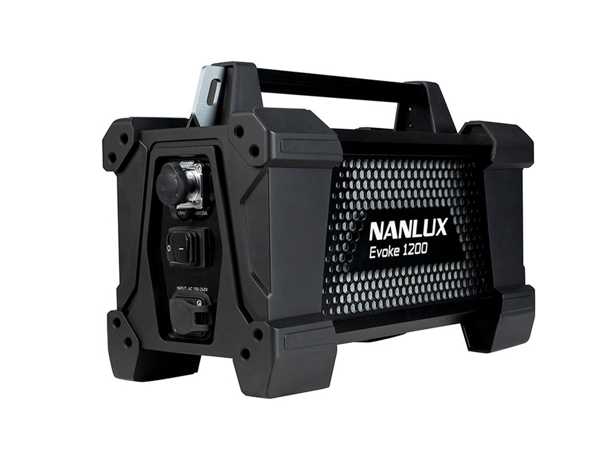 Nanlux evoke 1200 kèm Trolly Case (Set)