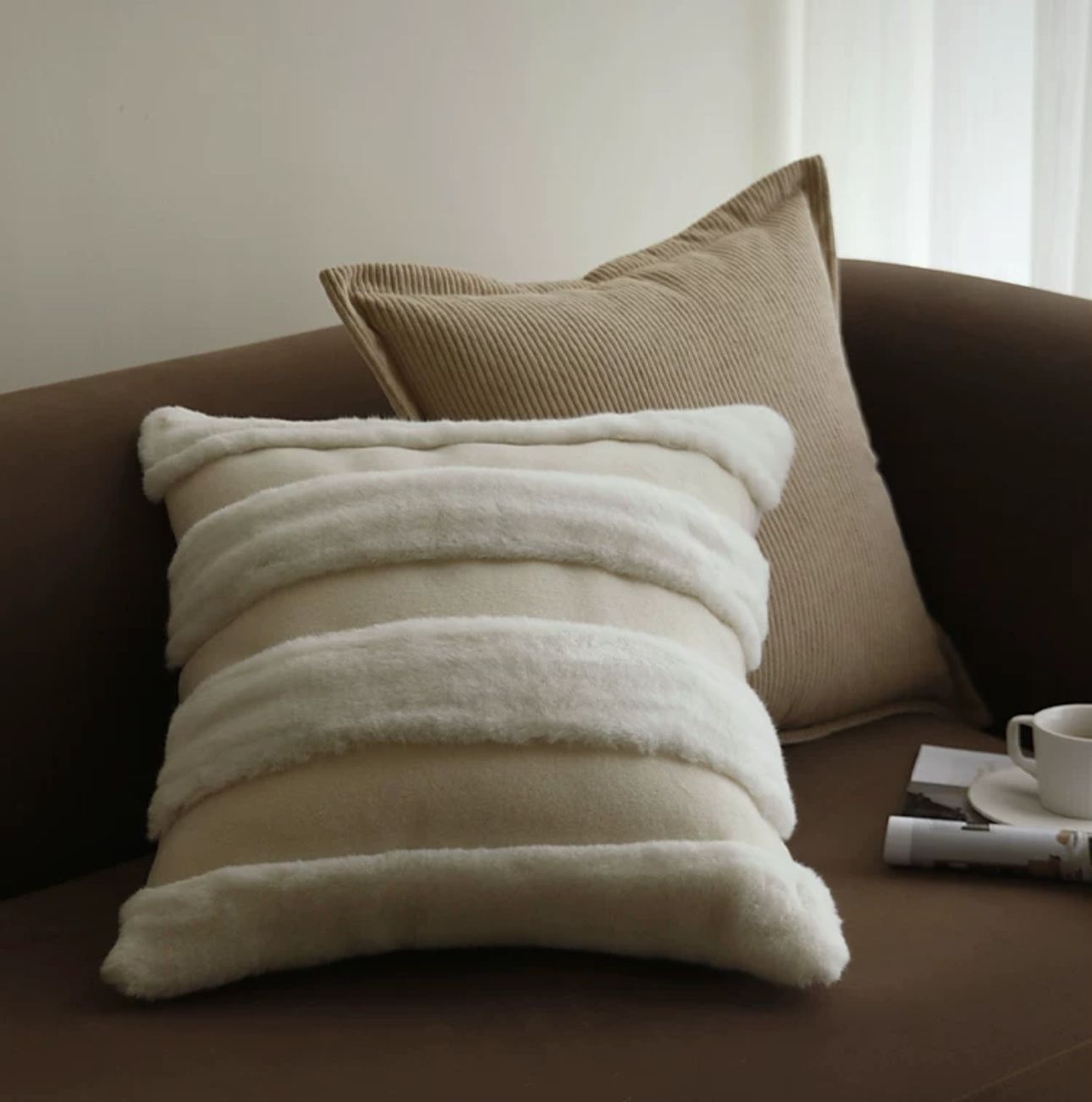 Planet XO Cushion - Off White - 50x50cm