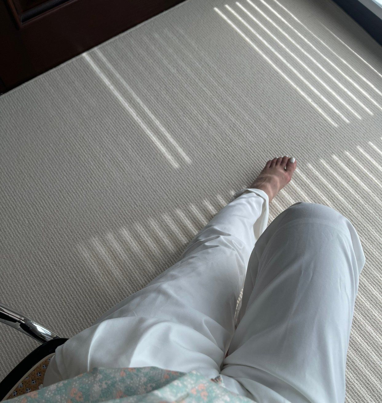 100% Wool Off White Rug