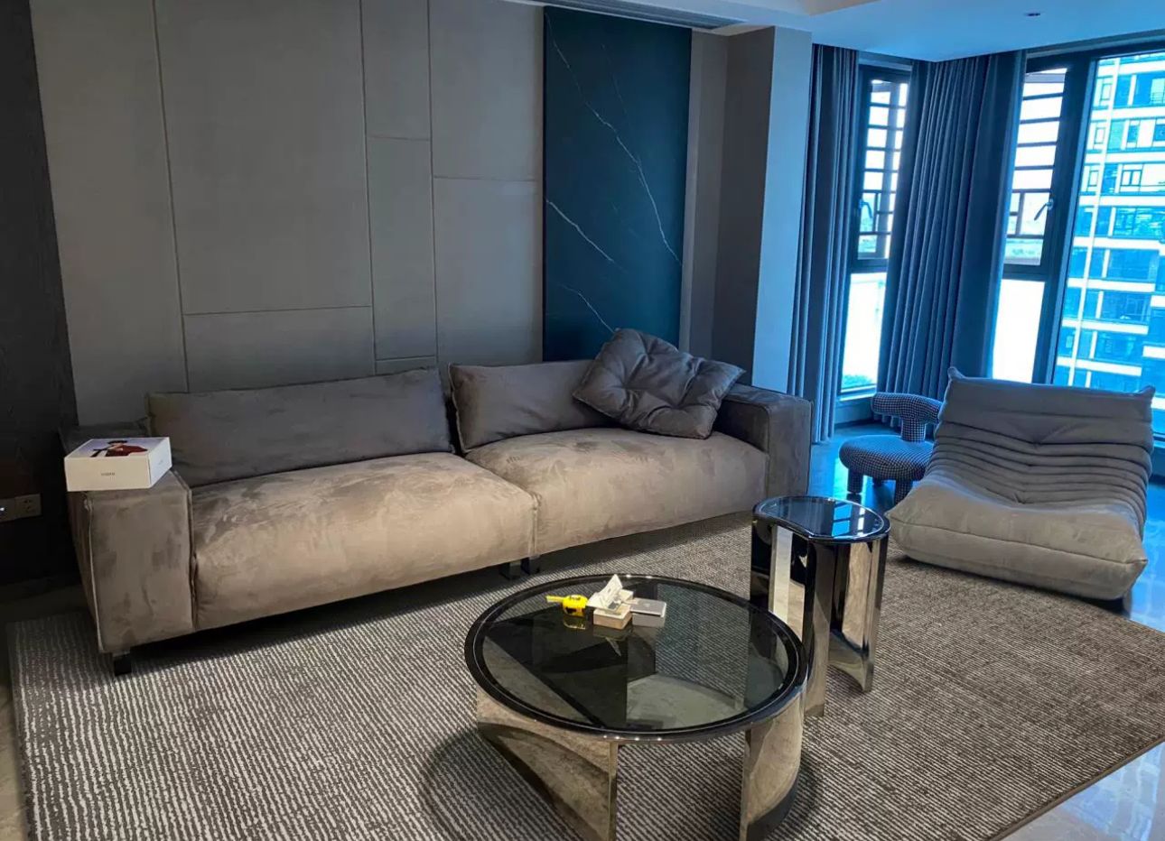 Dark Feather Rug