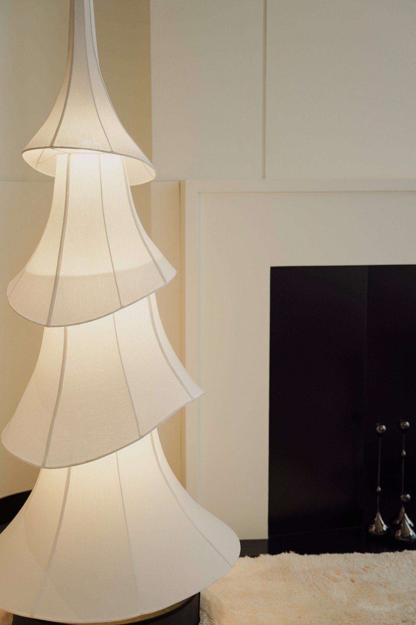 a very drew's christmas tree / 1.55m / designed by drew