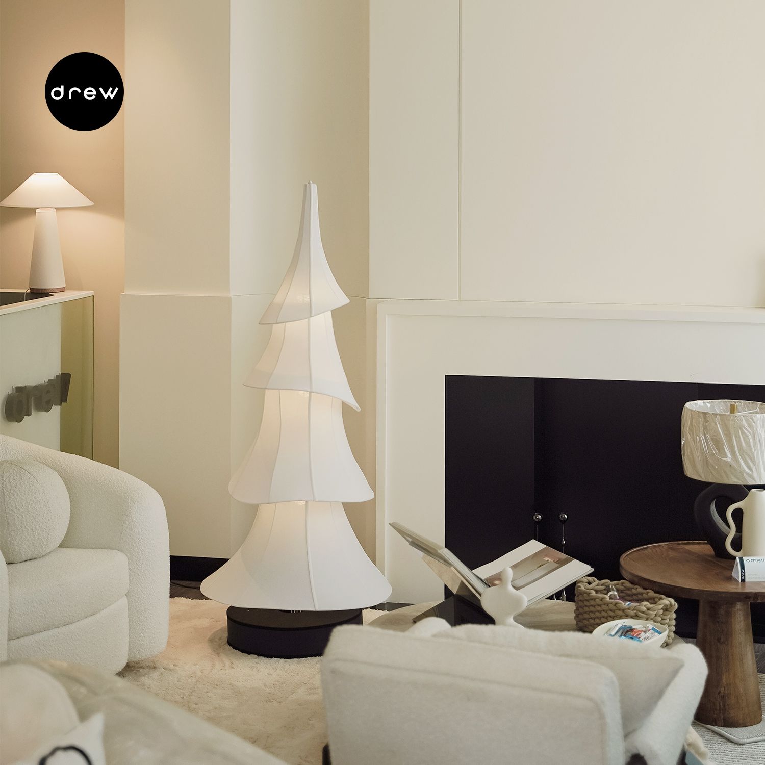 a very drew's christmas tree / 1.55m / designed by drew