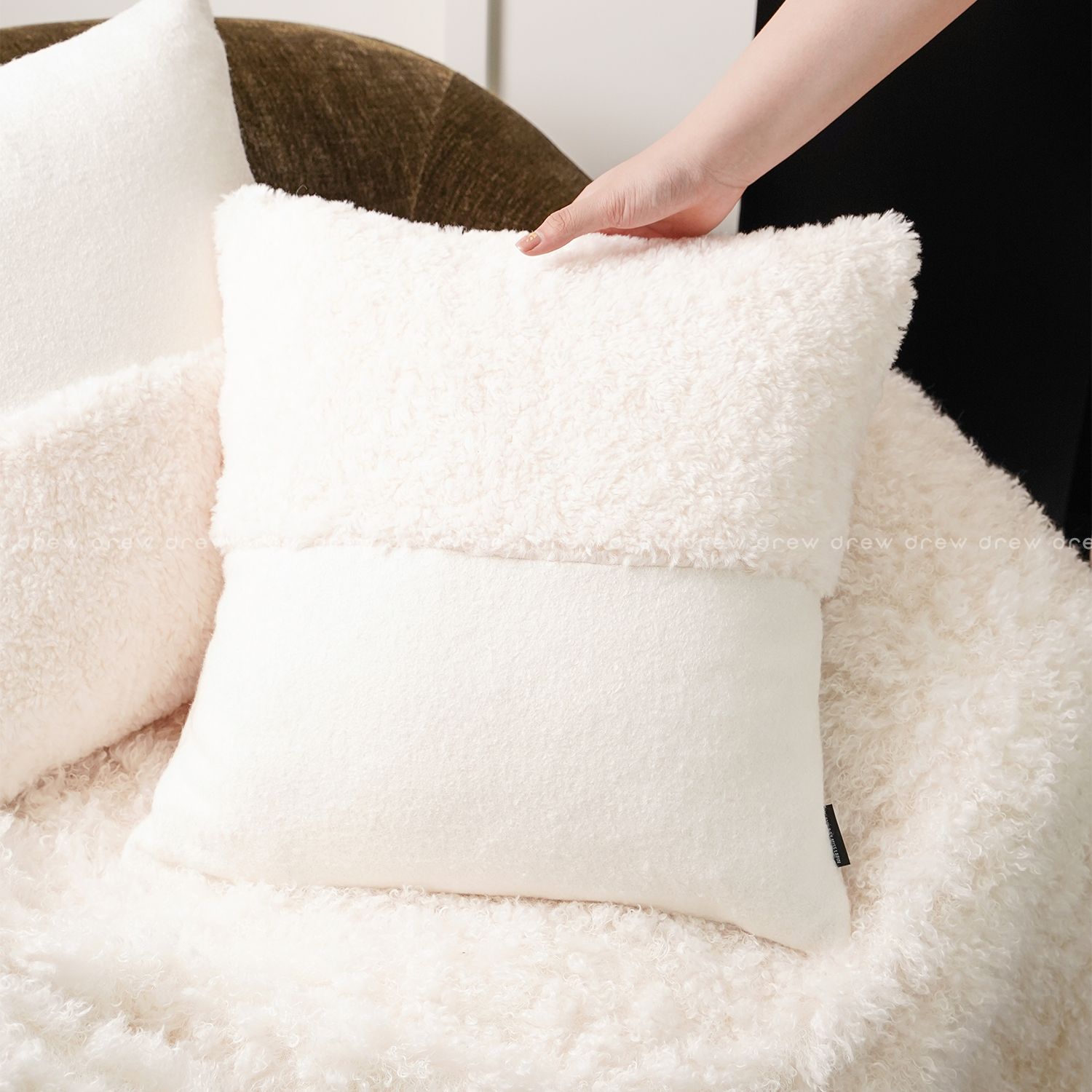 Planet Pillow 45x45cm - White