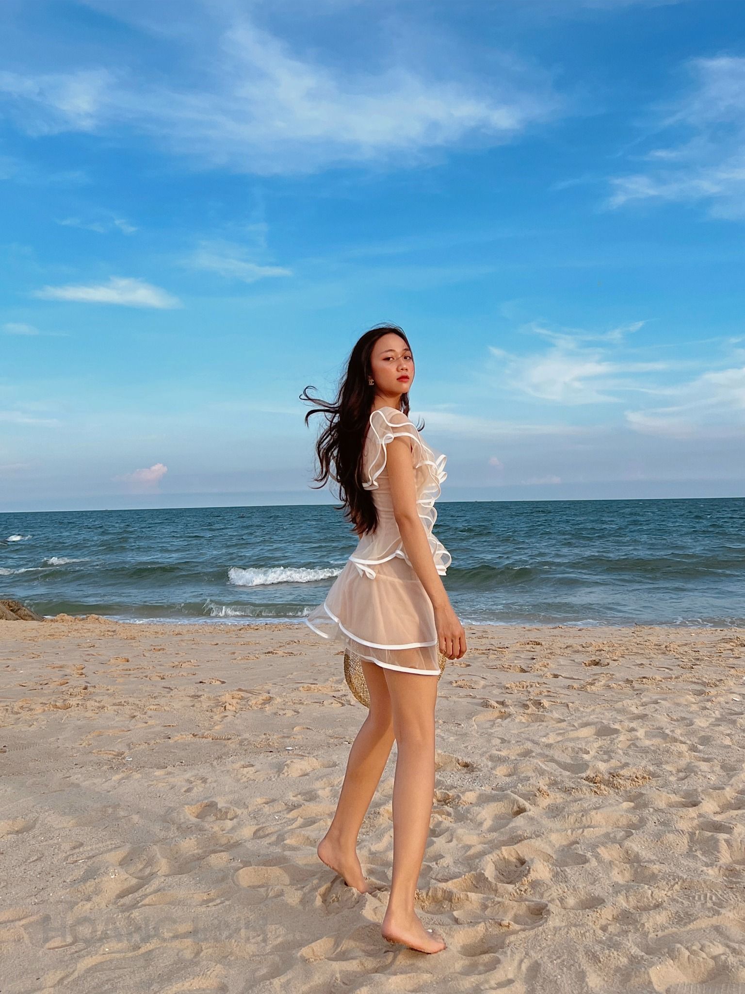 VIENIE MINISKIRT
