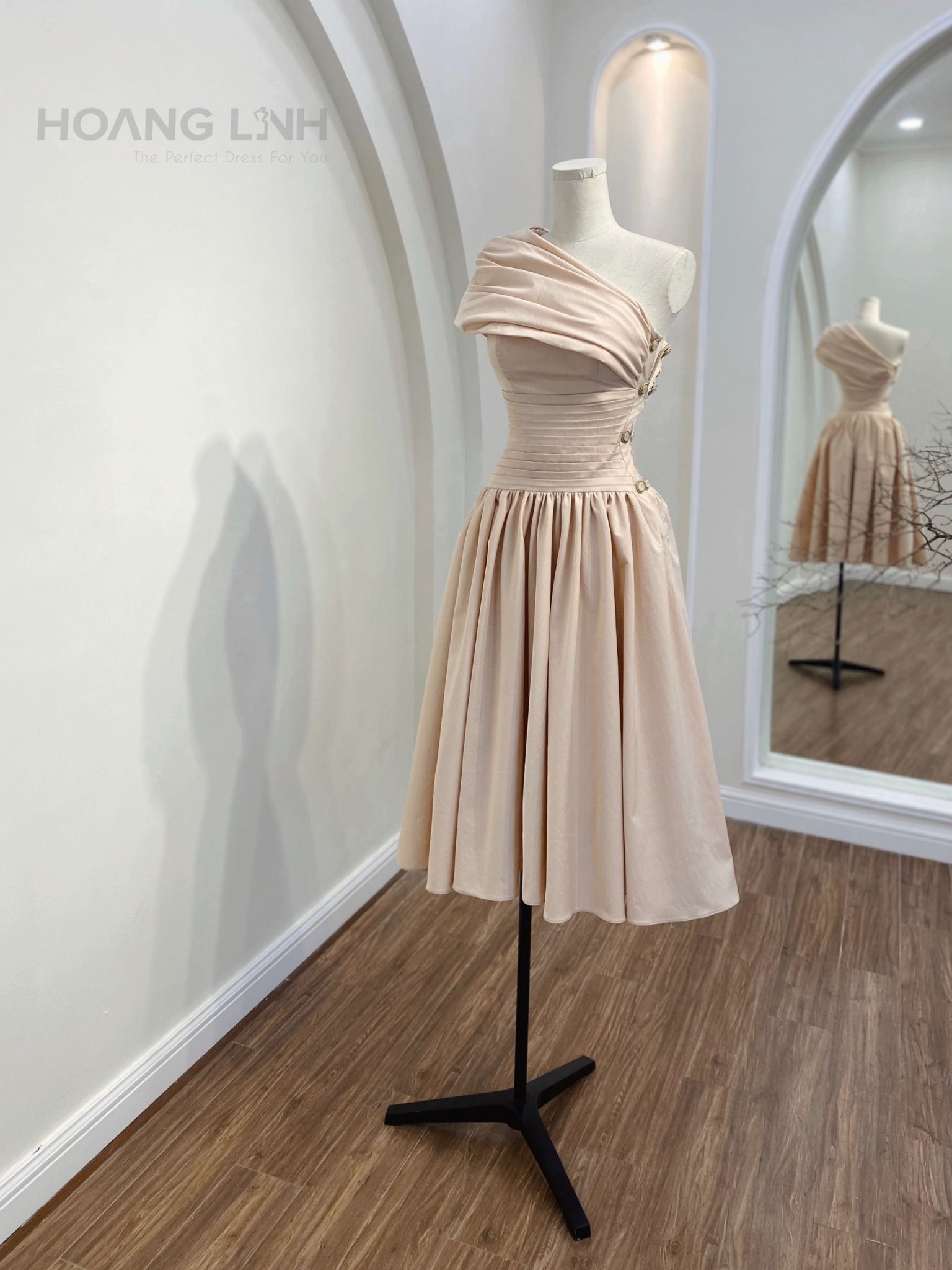 XAVIA DRESS