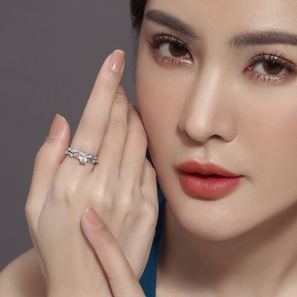 Nhẫn Nữ Kim Cương Tự Nhiên Vàng 18K