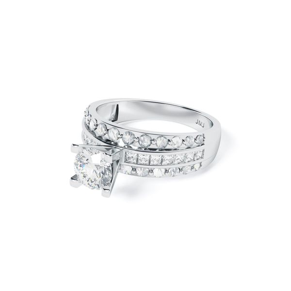 Nhẫn Nữ Kim Cương Tự Nhiên Vàng 18K