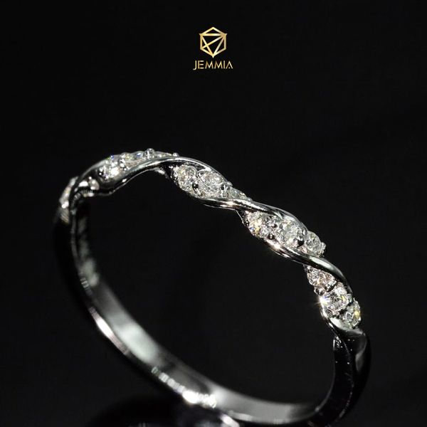 Nhẫn Nữ Kim Cương Tự Nhiên Vàng 18K