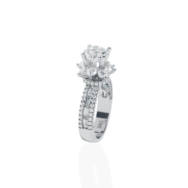 Nhẫn Nữ Kim Cương Tự Nhiên Vàng 18K
