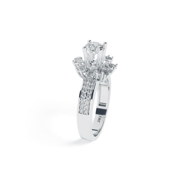 Nhẫn Nữ Kim Cương Tự Nhiên Vàng 18K