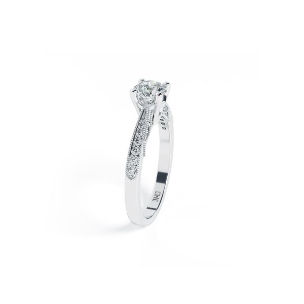 Nhẫn Nữ Kim Cương Tự Nhiên Vàng 18K