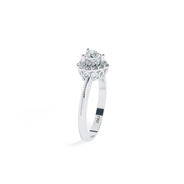 Nhẫn Nữ Kim Cương Tự Nhiên Vàng 18K