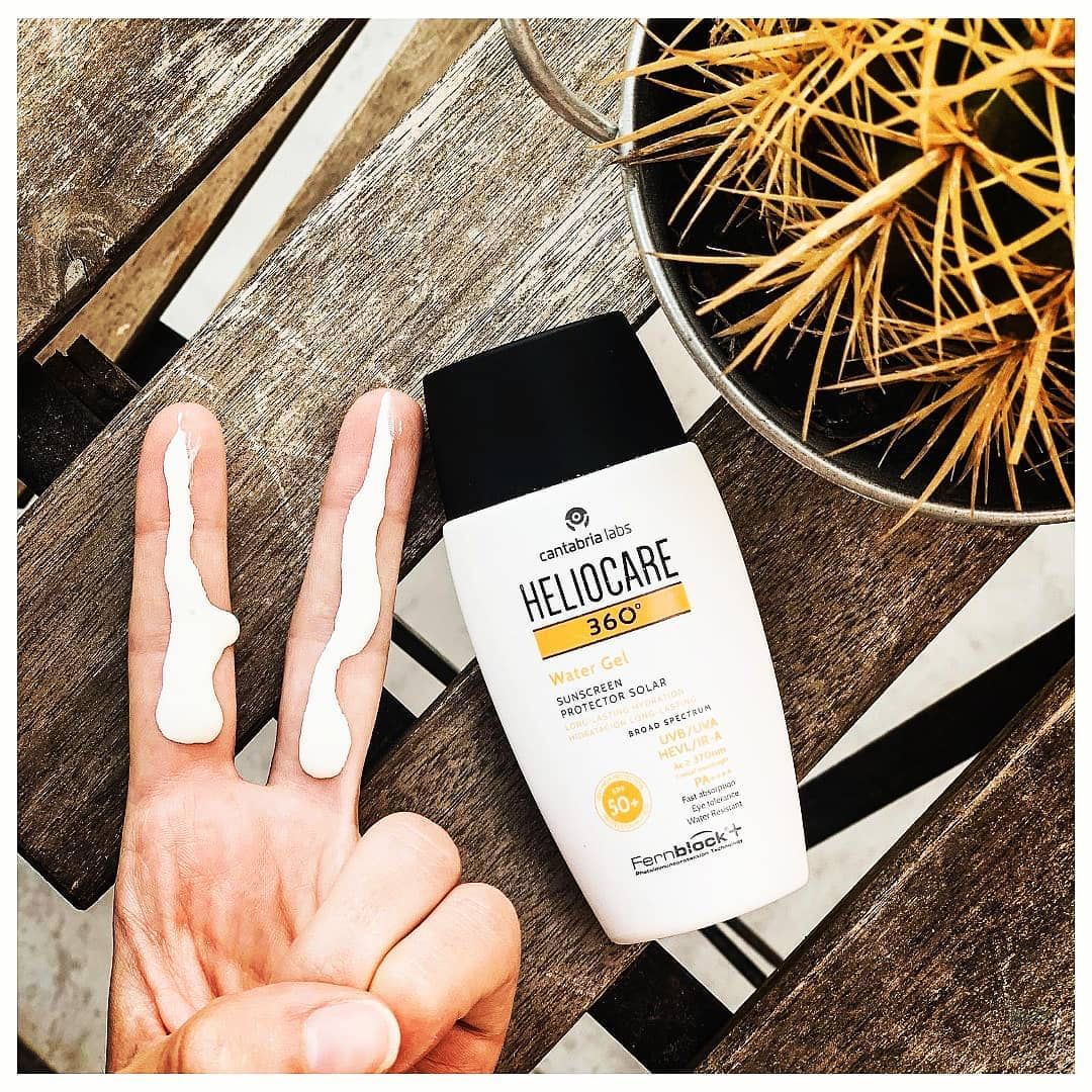 Kem Chống Nắng Cấp Ẩm Heliocare Water Gel SPF50 PA++++ 50 ml