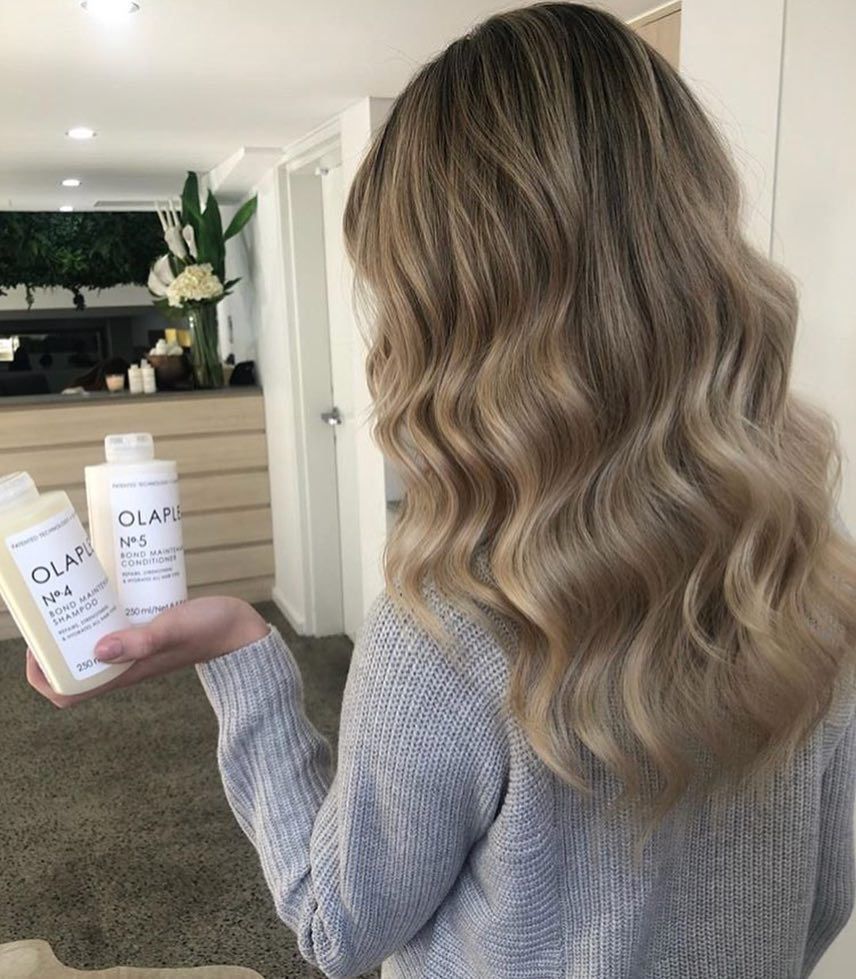 Dầu Gội Đầu Phục Hồi Olaplex Số 4 Bond Maintenance™ Shampoo