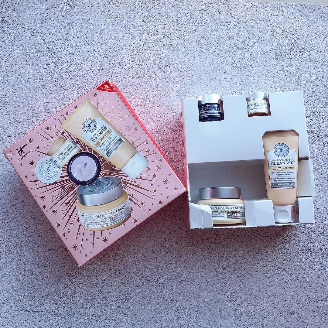 Set Dưỡng Da iT Cosmetic Celebrate Joy Set Confidence