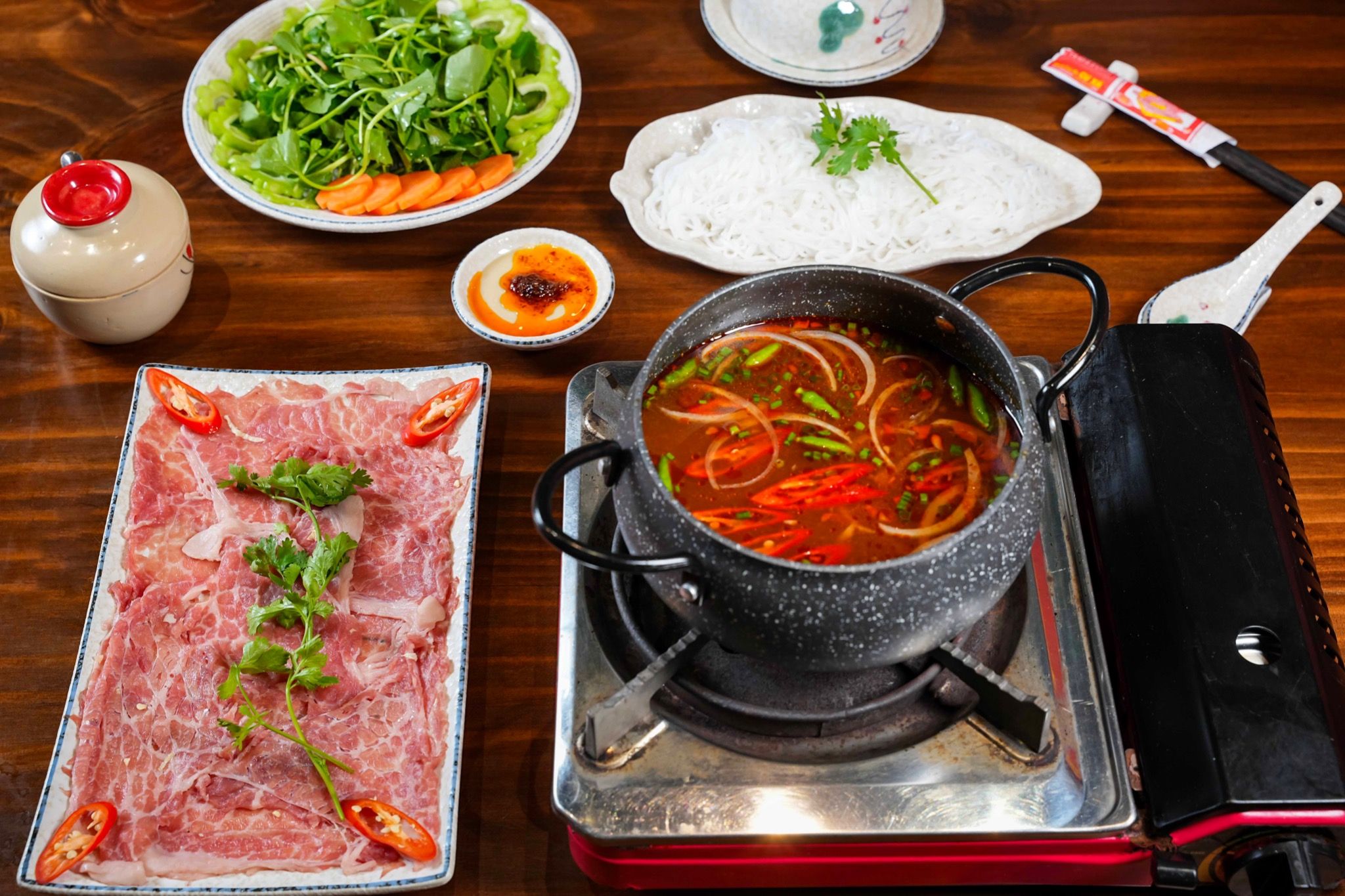 Gù Bò Nhúng Ớt Xiêm Xanh