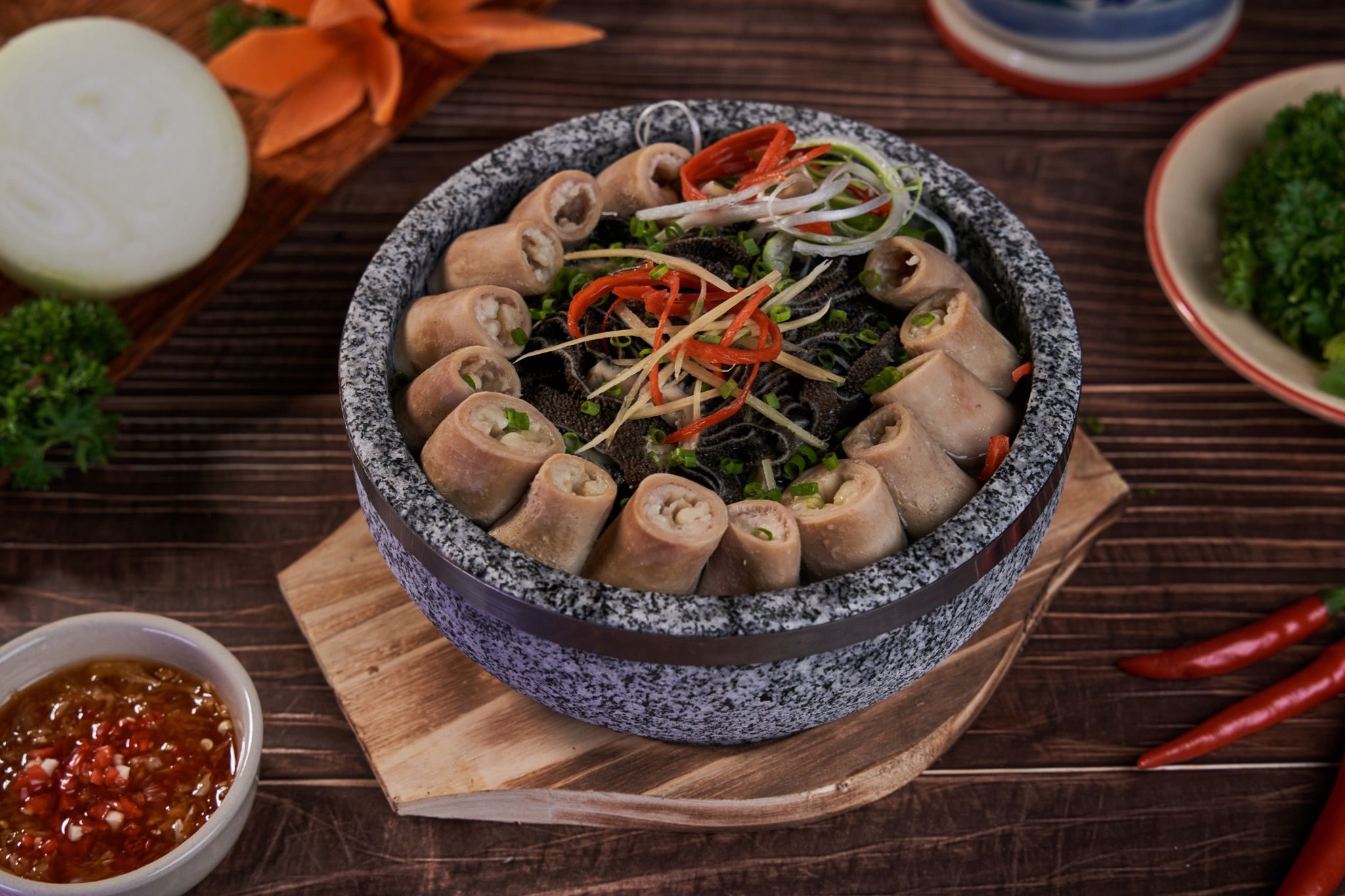 Lòng Bò Hấp Thố Đá