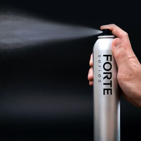 Gôm xịt tóc Forte Series Freezy Spray