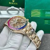 Đồng Hồ Rolex Cosmograph Daytona Rainbow 116595RBOW Rep 1:1 Chế Tác Vỏ Vàng Khối 18K Niềng Bezel Đính Ruby Cầu Vồng Mặt Và Cọc Số Độ Kim Cương Thiên Nhiên Dây Kim Loại