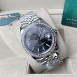 Đồng Hồ Rolex Datejust 41mm 126334 Rep 1:1 Chế Tác Vỏ Bạc Viền Bezel Độ Kim Cương Thiên Nhiên - Moissanite Mặt Xám Cọc Số Vạch Dây Kim loại Jubilee