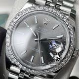 Đồng Hồ Rolex Datejust 41mm 126334 Rep 1:1 Chế Tác Vỏ Bạc Viền Bezel Độ Kim Cương Thiên Nhiên - Moissanite Mặt Xám Cọc Số Vạch Dây Kim loại Jubilee