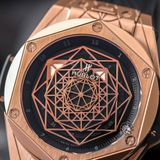 Đồng Hồ Hublot Big Bang Sang Bleu 45mm Rep 1:1 Chế Tác Vỏ Vàng Hồng Mặt Đen Dây Da 415.OX.1118.VR.MXM17