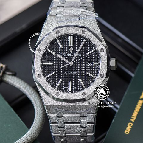 Đồng Hồ Audemars Piguet Royal Oak Frosted-Gold 15454BC.GG.1259BC.03 Rep 1:1 Chế Tác Vỏ Bạc Mặt Đen Dây Kim Loại