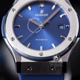 Đồng Hồ Hublot Classic Fusion 42mm Rep 1:1 Chế Tác Vỏ Bạc Titanium Mặt Số Xanh Dương Chải Tia Dây Cao Su Xanh 542.NX.7170.RX