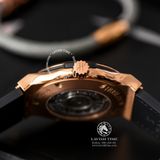 Đồng Hồ Hublot Classic Fusion 42mm Rep 1:1 Chế Tác Vỏ Vàng Hồng Titanium Mặt Số Xám Chải Tia Dây Cá Sấu 542.OX.7081.LR