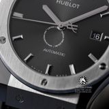 Đồng Hồ Hublot Classic Fusion 42mm Rep 1:1 Chế Tác Vỏ Bạc Titanium Mặt Số Xám Chải Tia Dây Cá Sấu 542.NX.7071.LR